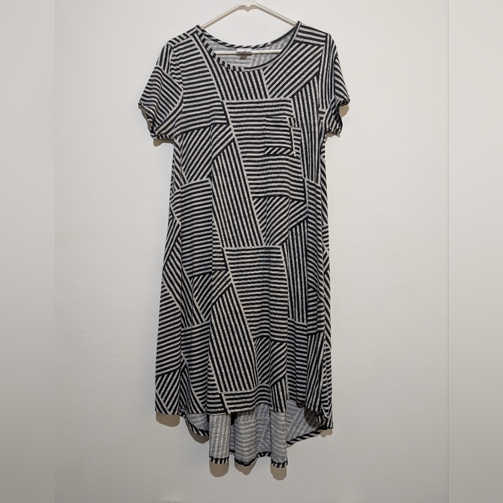 LuLaRoe Striped Top - Black and Gray